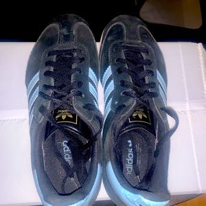 Adidas samba shoes